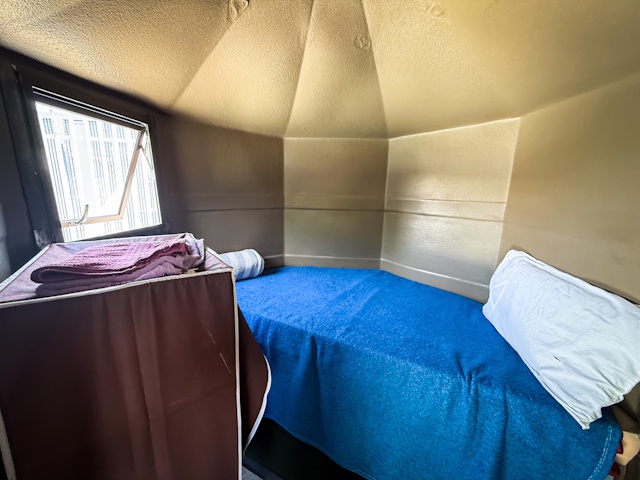 KayaPod bedroom view